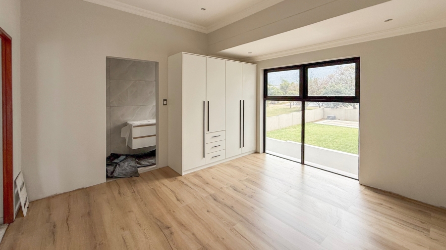 4 Bedroom Property for Sale in Leloko Lifestyle Estate North West